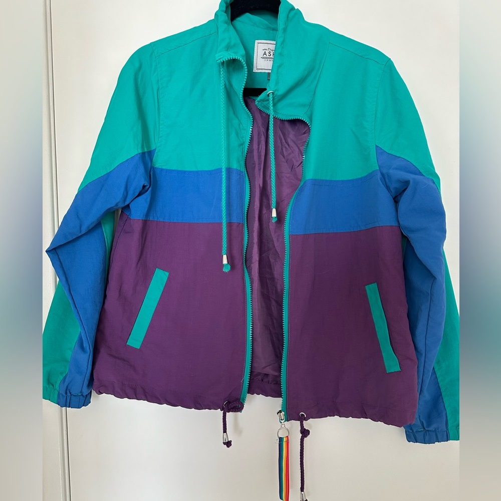 Lightweight jacket